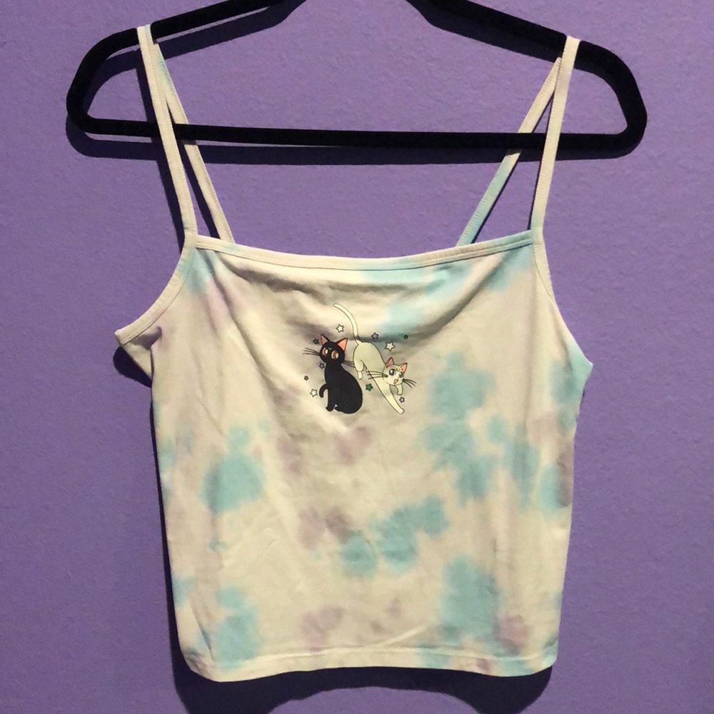 NWT Crop Tee